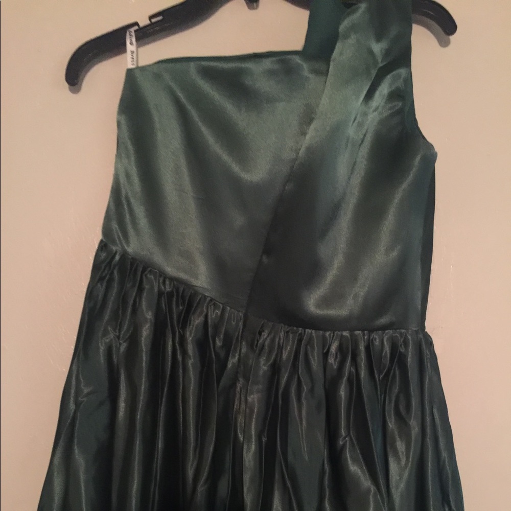 One strap dress